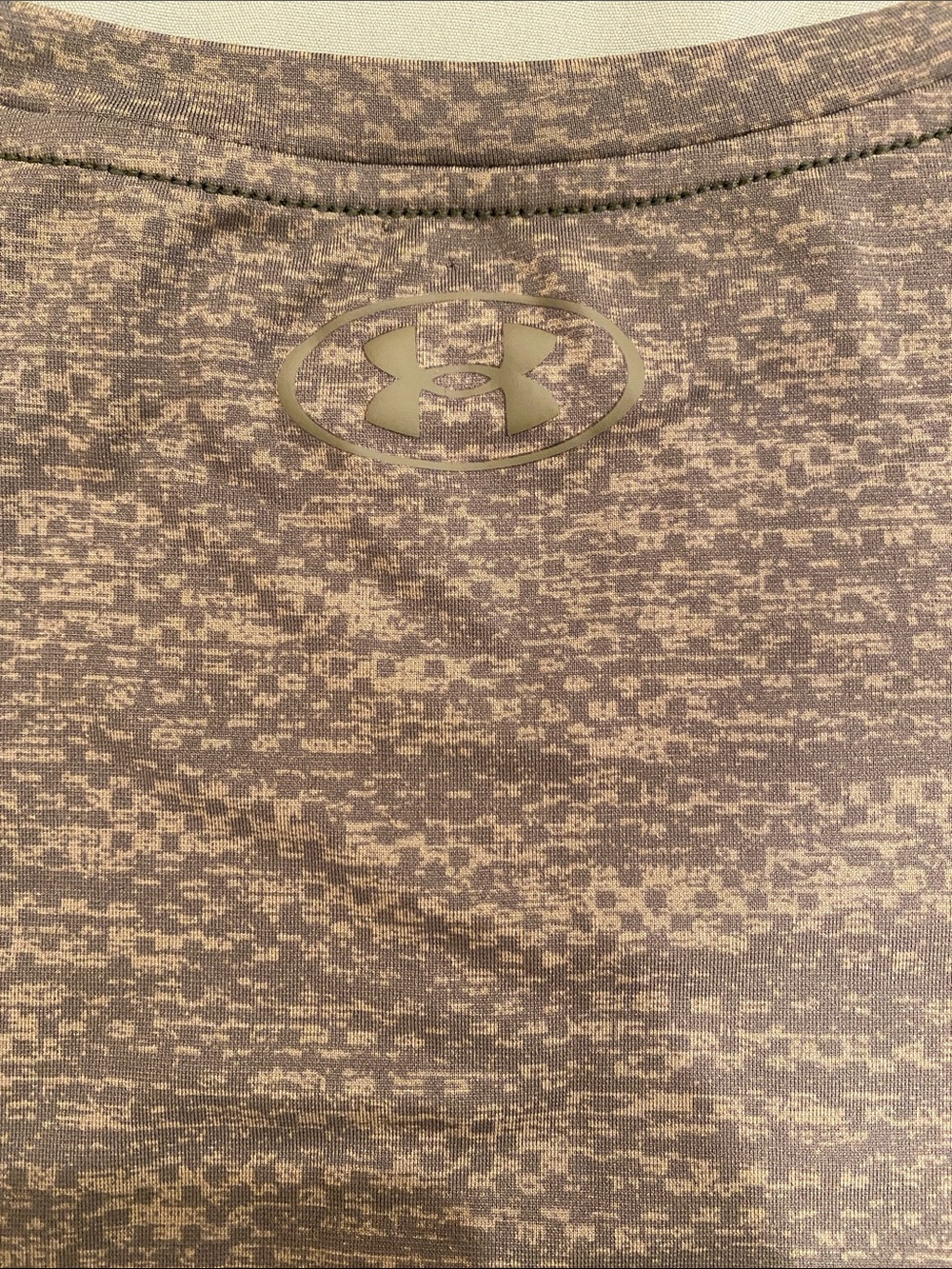 Under Armour Men’s Short Sleeve Performance Tee - Olive Green Heather - Picture 5 of 8